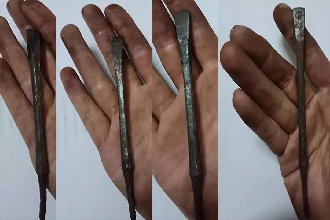 ▲一部分凹陷中还有红色，不过整体已经看到黑壳了。