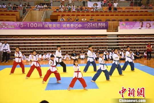 2018年广东省跆拳道公开赛在深圳举行
