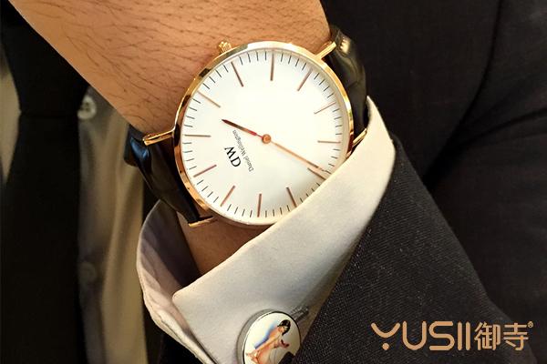 出镜率超高的DW腕表是什么来头?