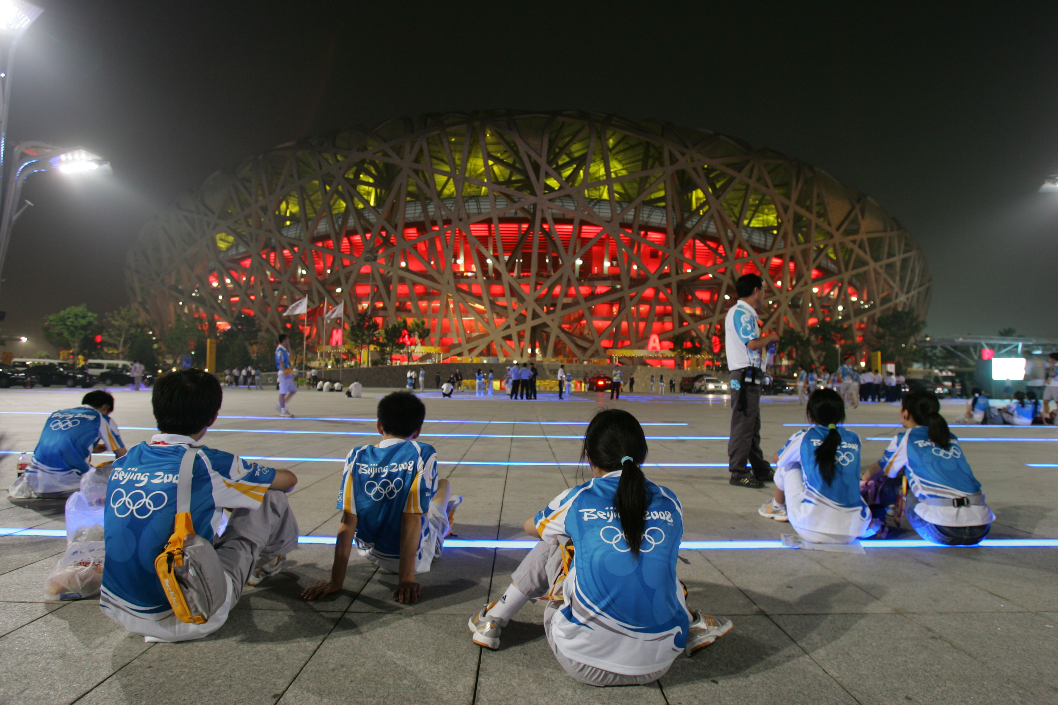 北京奥运的全民记忆:去商场蹭电视看开幕式