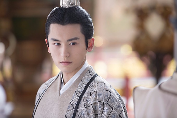 张哲瀚《芸汐传》身份曝光 母妃去世受激变毒