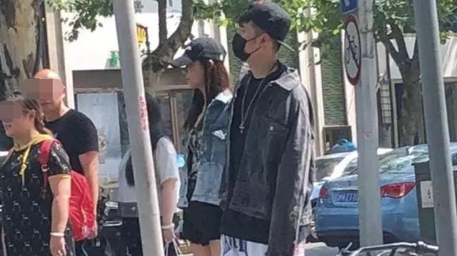 张子萱帮陈赫宣传电影《爱情公寓》网友:以为