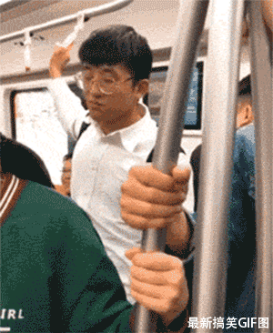 最新搞笑gif图:那些年,我和蚊子的爱恨情仇,解气.