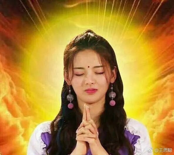 孟美岐吴宣仪单方退团,偶像经纪最大隐患是契