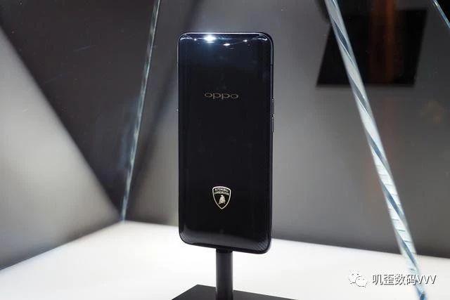 OPPO Find X兰博基尼秒售罄，对比小米8透明探索版谁更吸引你？