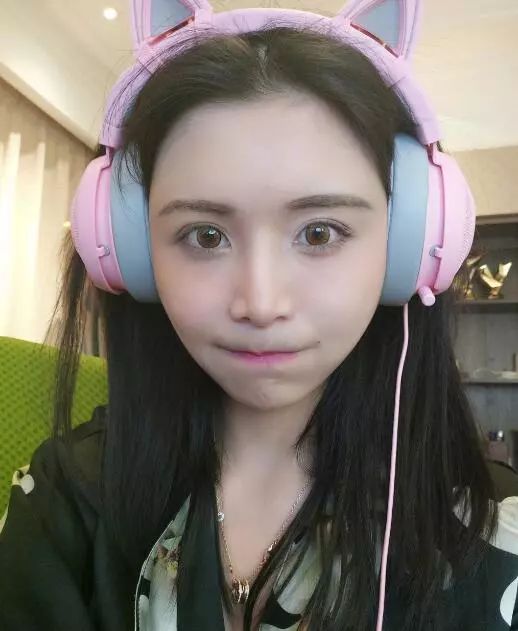 斗鱼六姐主播局面自动解体 如今鱼龙混杂想要