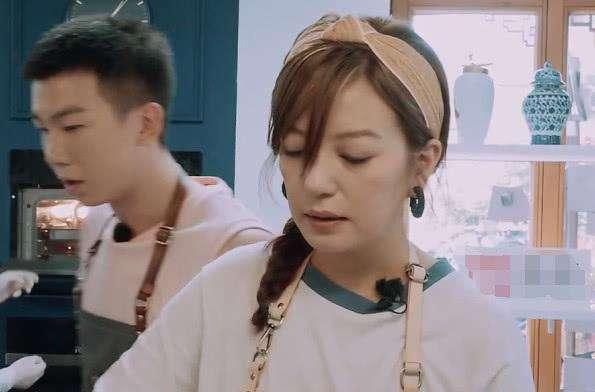 中餐厅: 舒淇不扎头发就算了, 赵薇也跟着学, 得