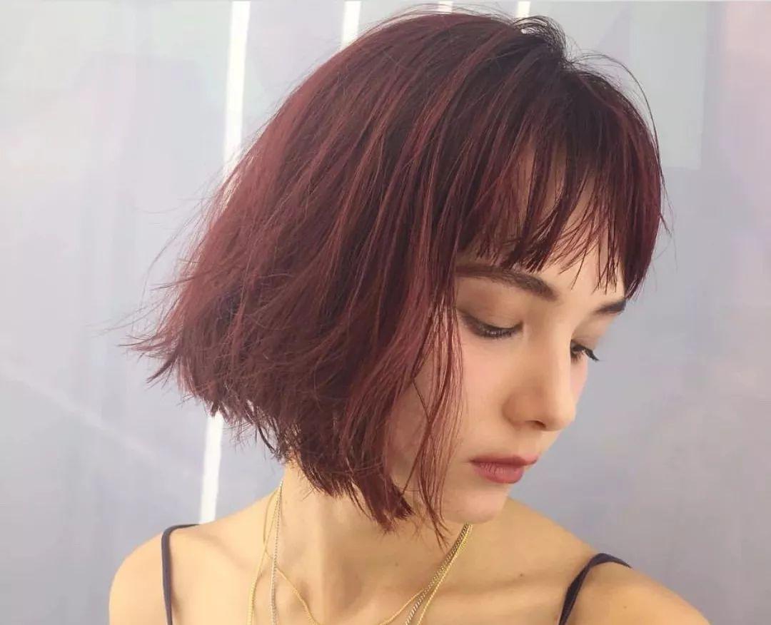 娇小女生适合什么发型才能更协调呢?