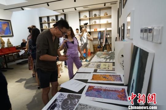 首届中美仁智汇国际慈善艺术节在京举行