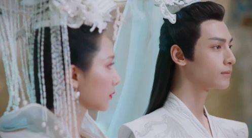 《香蜜》:水神被暗杀，锦觅筹谋三年，只为大婚时手刃仇人