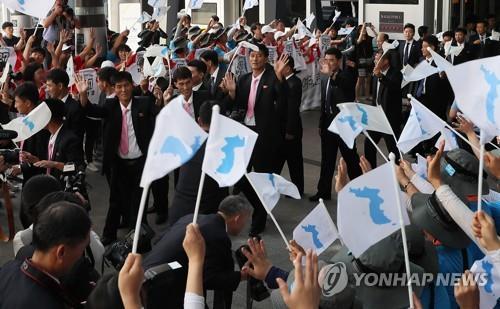 韩媒：韩朝工人足球赛朝方代表团结束所有日程返朝