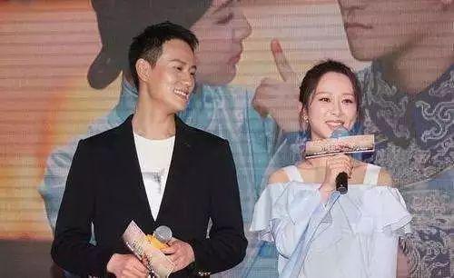 杨紫秦俊杰真分手了!疑似被绿?男方和某小花摸