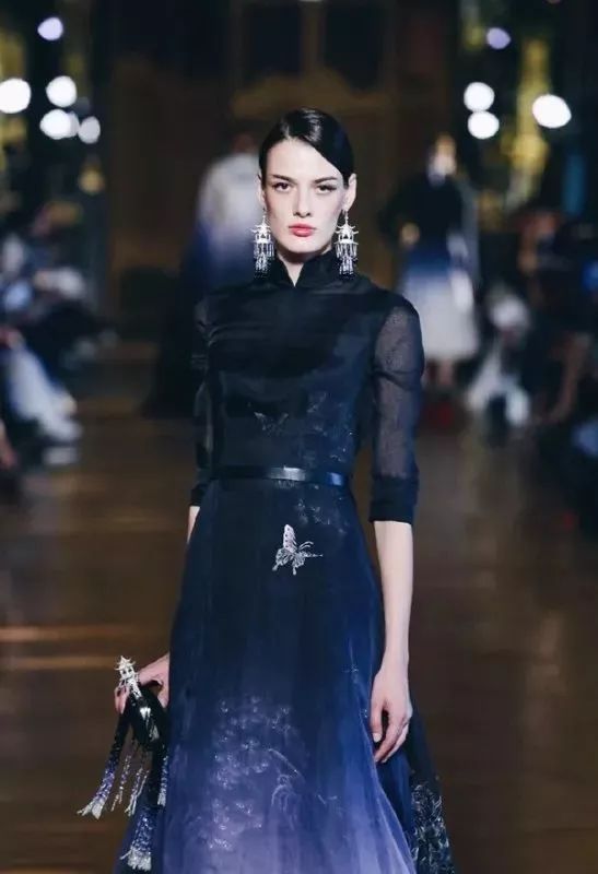 我们一直都误会中国风了