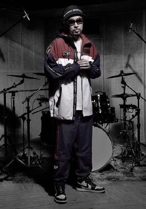 40岁的MC HotDog晒最帅嘻哈风!有热狗在的地