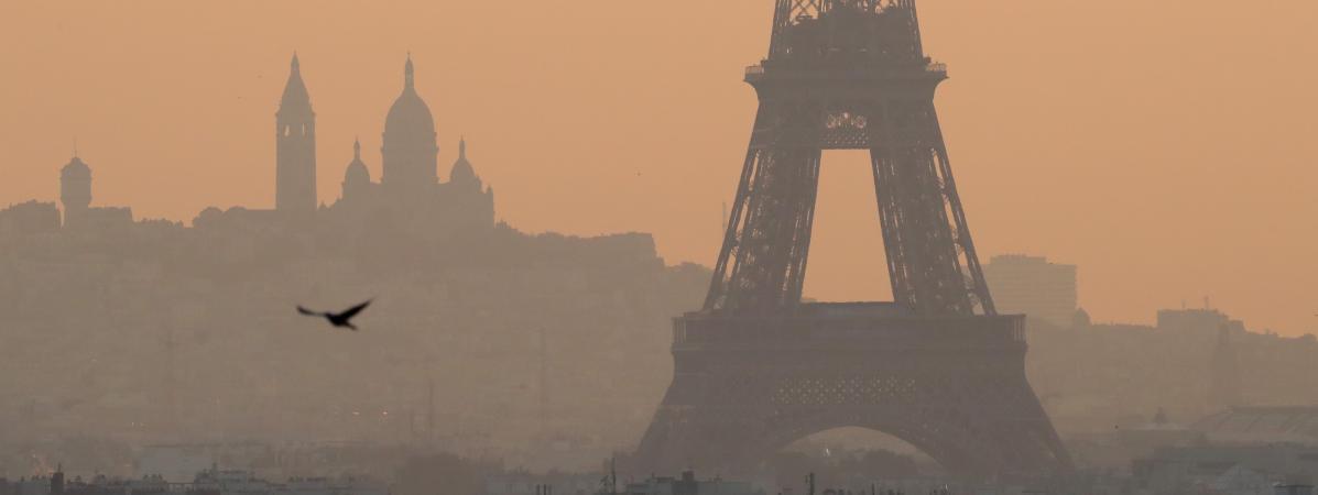 欧洲空气质量调查：巴黎待一年“吸入”183支烟