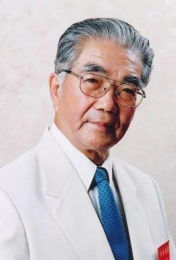 我在北海道，捉住了一条海参！
