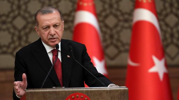 土耳其总统埃尔多安：将抵制美国电子产品