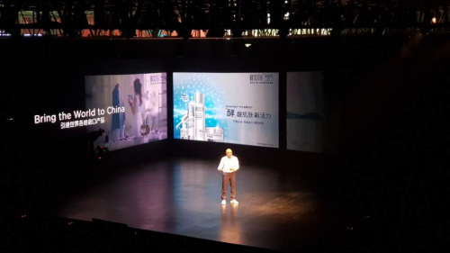 屈臣氏护肤品排行榜_没钱买化妆品,西宁4名女子将黑手伸向商店...