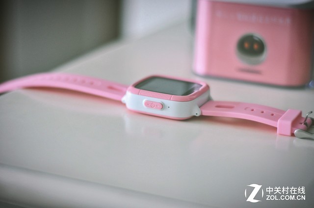 智能相伴 科大讯飞4G儿童AI手表体验评测