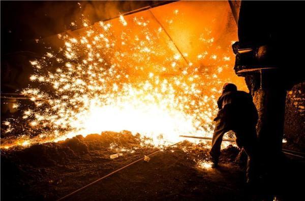河北省钢铁行业今年上半年利润同比增长109.92%