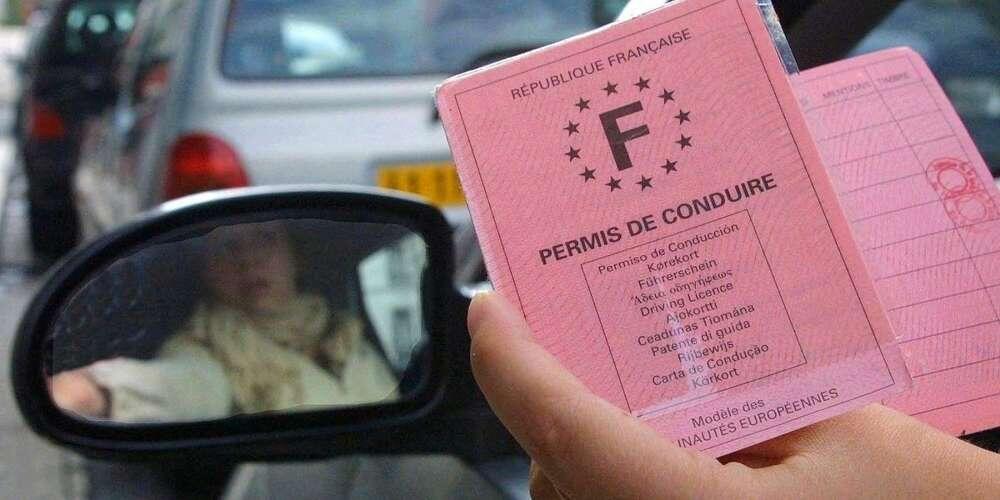 法国一男子违规行车被查 竟已无证驾驶27年！