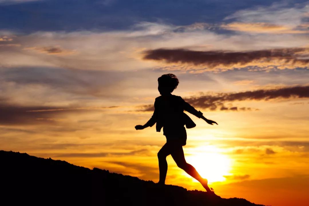 悦读 | 为你,千千万万遍