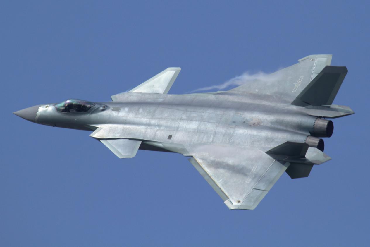 J-20_at_Airshow_China_2016