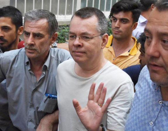 刚把美国汽车关税加到120%,土耳其就释出善意