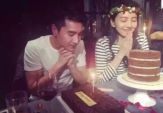 每个女孩都值得拥有最好的爱情,不信你看这些“宠妻狂魔”