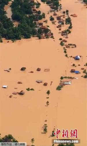 多个村庄被淹。