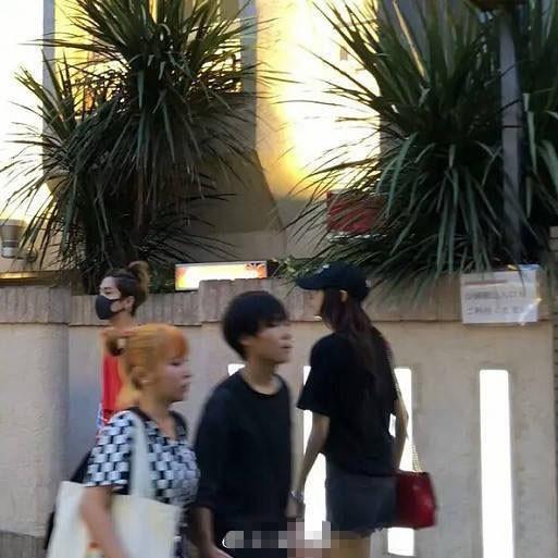 吴亦凡七夕发微博, 被指向赵丽颖示爱 这细节都