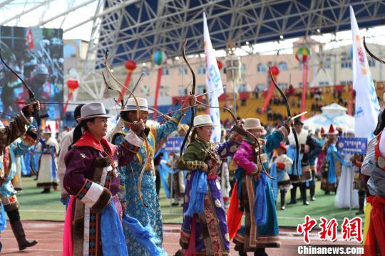 八省区“孟赫嘎拉”文化旅游节开幕 展示中国传统蒙古文化