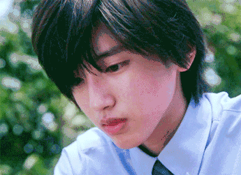 (图源:《绝对零度》) (图源:rs_holly) 如同存在于漫画中的校园初恋