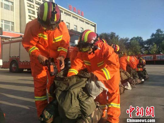 新疆昌吉呼图壁发生4.8级地震 消防部队启动应急预案