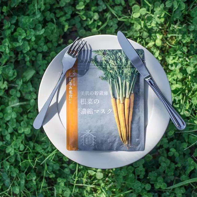 好物 | 大S用冰水洗脸,贝嫂用鸟粪敷脸,女明星为