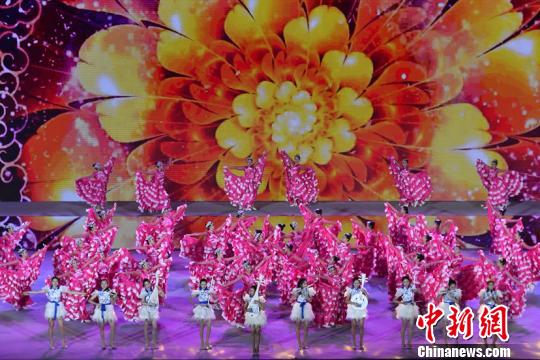 广东省第十五届运动会在肇庆闭幕 多项纪录被打破