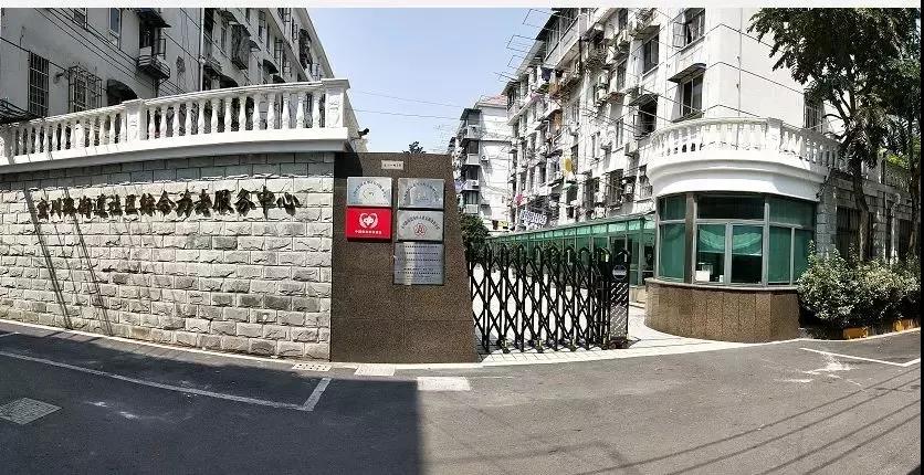 怎样让老人吃得好?上海这两个街道送去饭菜香