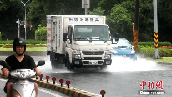 台湾南部或有局部大雨 气象部门提醒防雷击强风