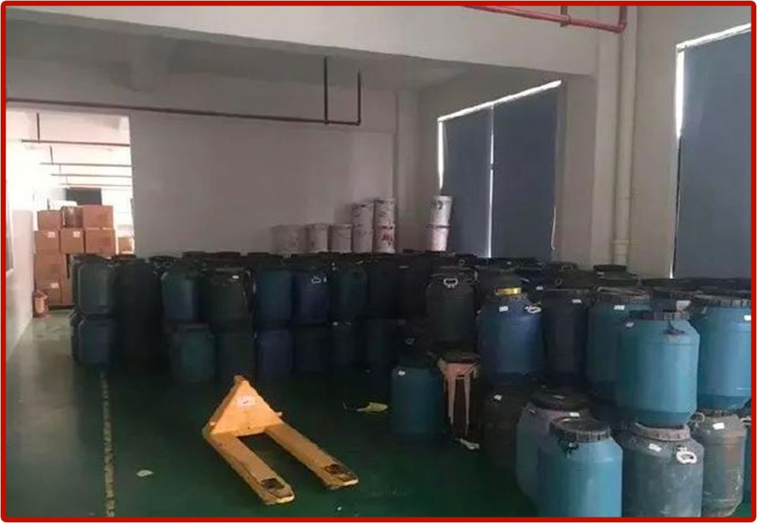 TF、Chanel…这些假口红涂了会烂嘴,你能认出