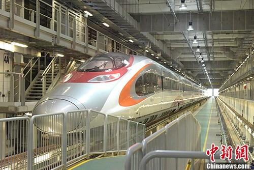 广深港高铁香港段进入最后准备阶段 。 中新社记者 李志华 摄