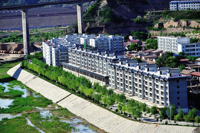 彬县县城人口_彬县县城图片(3)