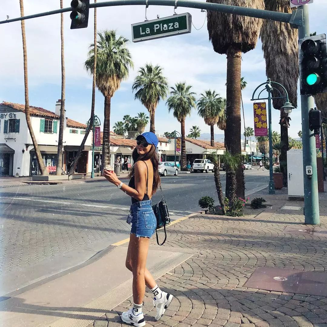 26岁的小狼狗被42岁的老阿姨泡走!究竟是什