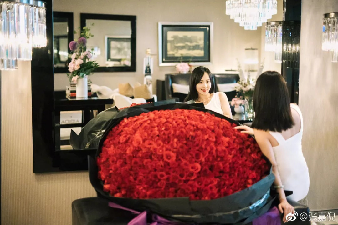 舍不得可爱又迷人的反派顺嫔,其实张嘉倪才是现实版的魏璎珞!