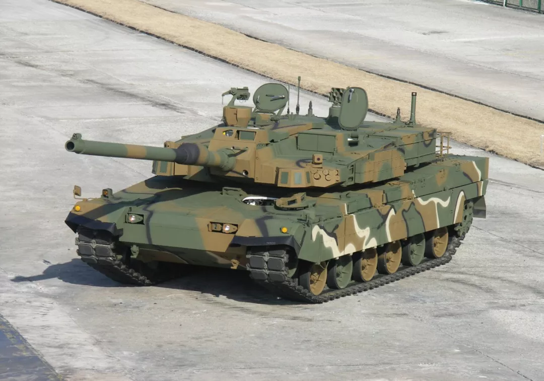 韩国K-2坦克注定没有优秀的国产发动机可以用！