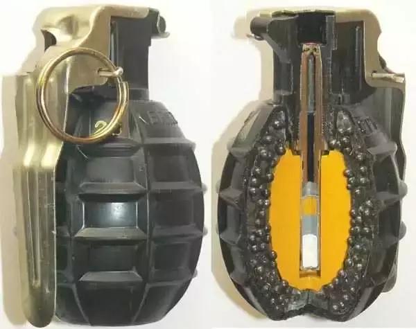 手榴弹的主要结构是弹体和引信两部分