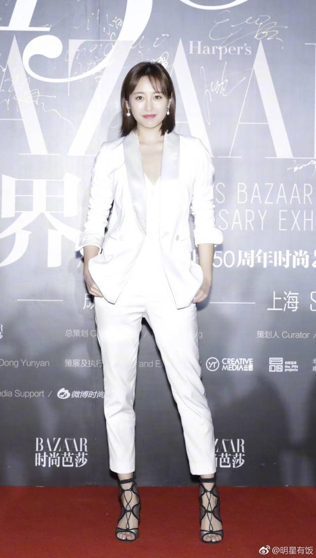 如懿传里的令妃和婉嫔水火不容,私下却亲如姐