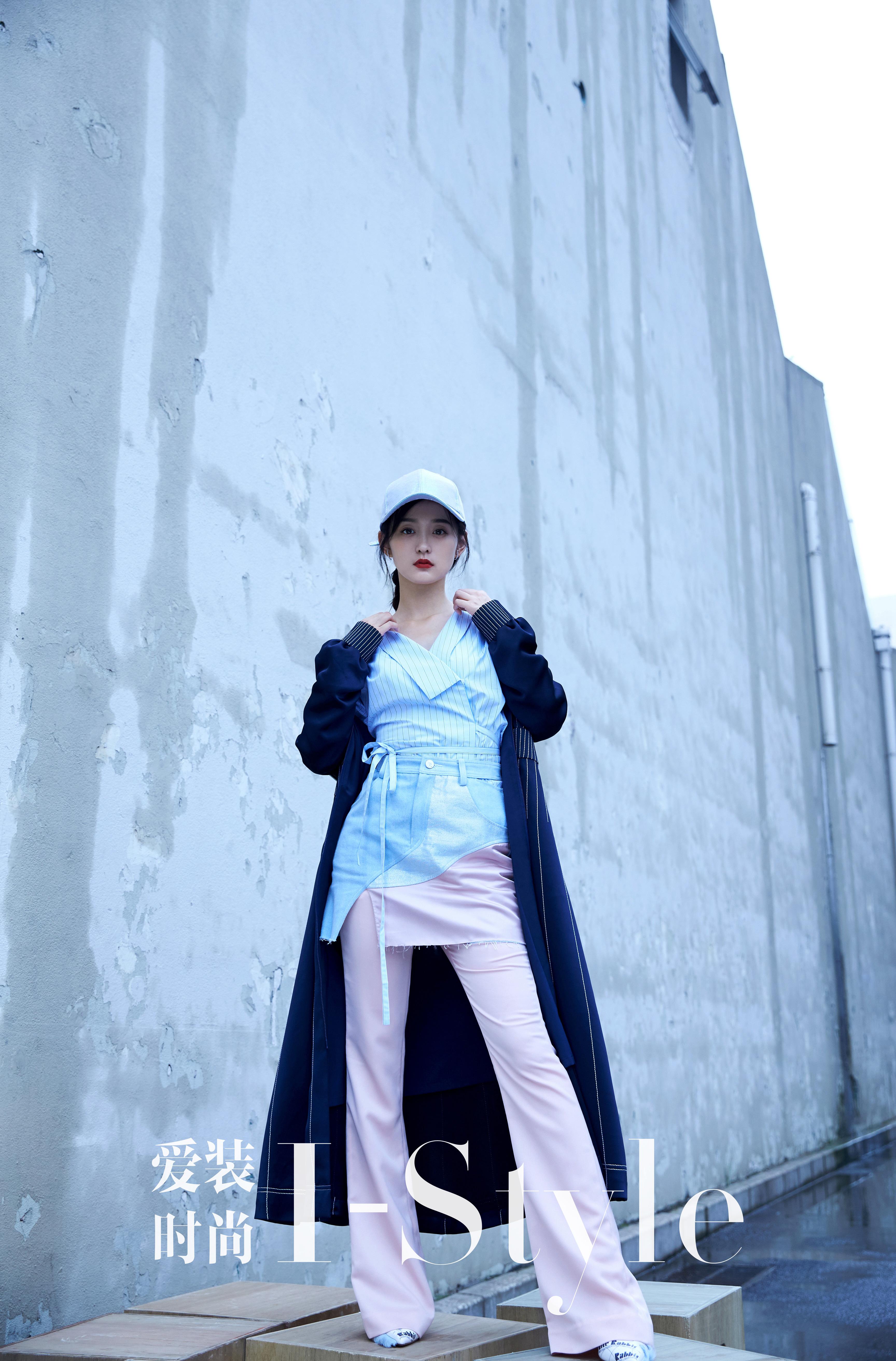 何泓姗:好看的外表与有趣的灵魂兼具