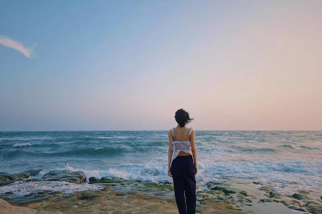 初秋明星好看私搭| ZARA牛仔裤、Mango小裙子!