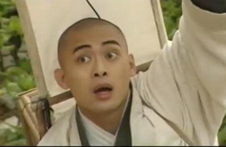 天龙八部中虚竹武功第一?在这位大盗面前他如