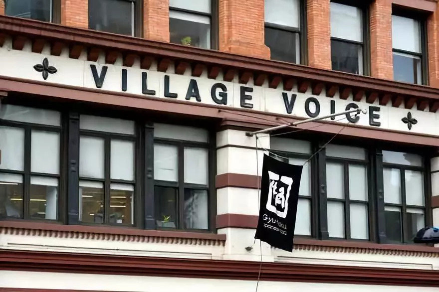 纽约传奇媒体《村声》:死于这个分裂的时代